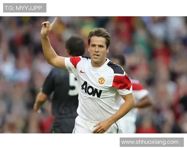 足球明星们的兴趣与关注点揭秘：从慈善事业到时尚潮流的多元生活