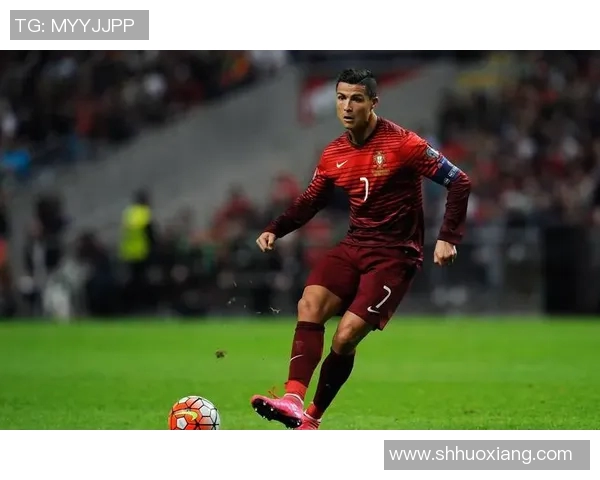 踢球技艺卓越的足球明星们及其辉煌成就盘点 踢球技艺卓越的足球明星们及其辉煌成就盘点