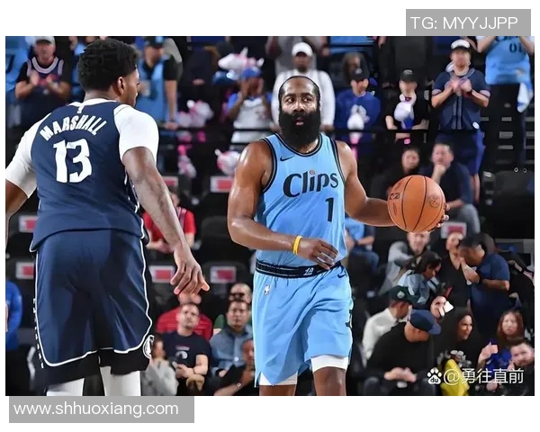 篮球明星模拟体验让你亲历赛场风云与巨星对决的激情时刻